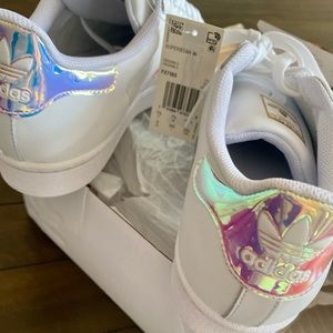 Womens Adidas SUPERSTAR